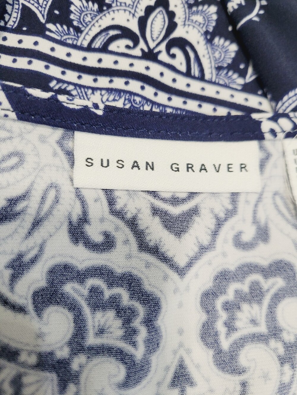 Susan Graver Size 1X Liquid Knit Navy Paisley Tunic Top V-Neck Stretch Plus Size - Picture 11 of 13